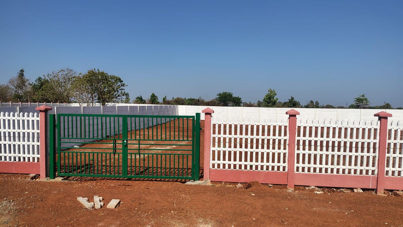 Precast Wall & Entrance Gate